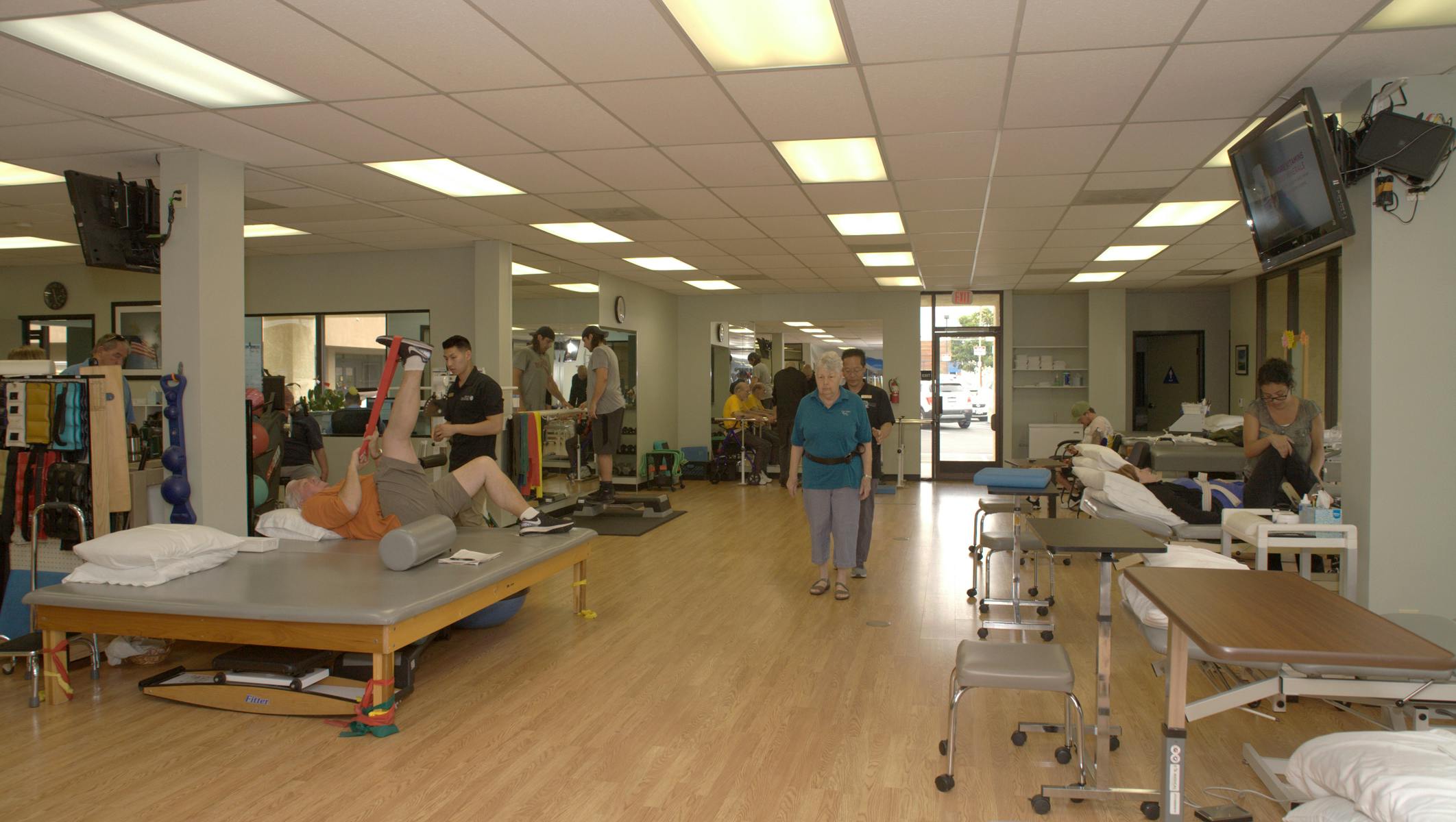 So Cal PT | Physical Therapy Southern California — Physical Therapy clinic in Laguna Beach, CA — photo 3