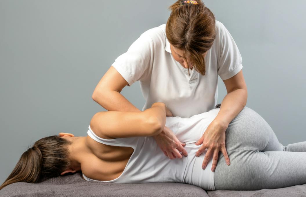 Home - Essex Physical Therapy & Chiropractic - MA — Chiropractic clinic in Andover, MA — photo 4