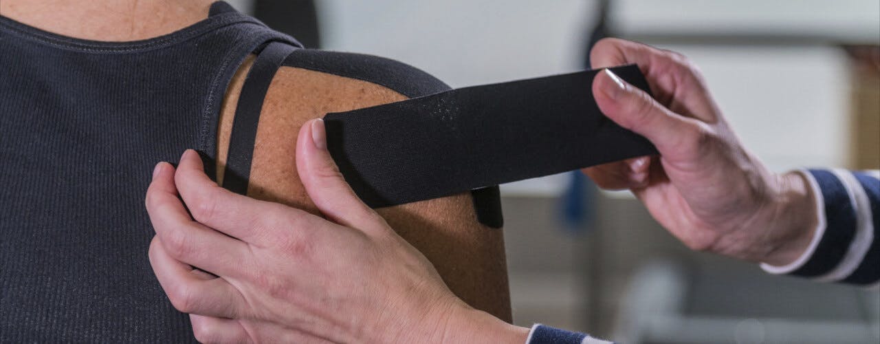 kinesio taping dynamic physical therapy