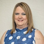 Robyn Arnhold, Business Office Manager